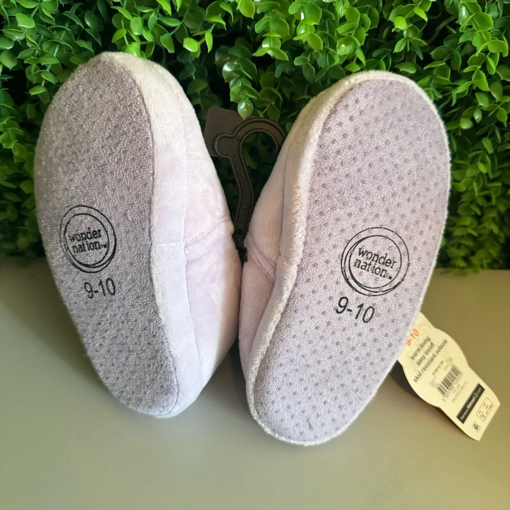 Wonder Nation Toddler Size 9/10 Dream Big Putplr Aline Slipper NWT
